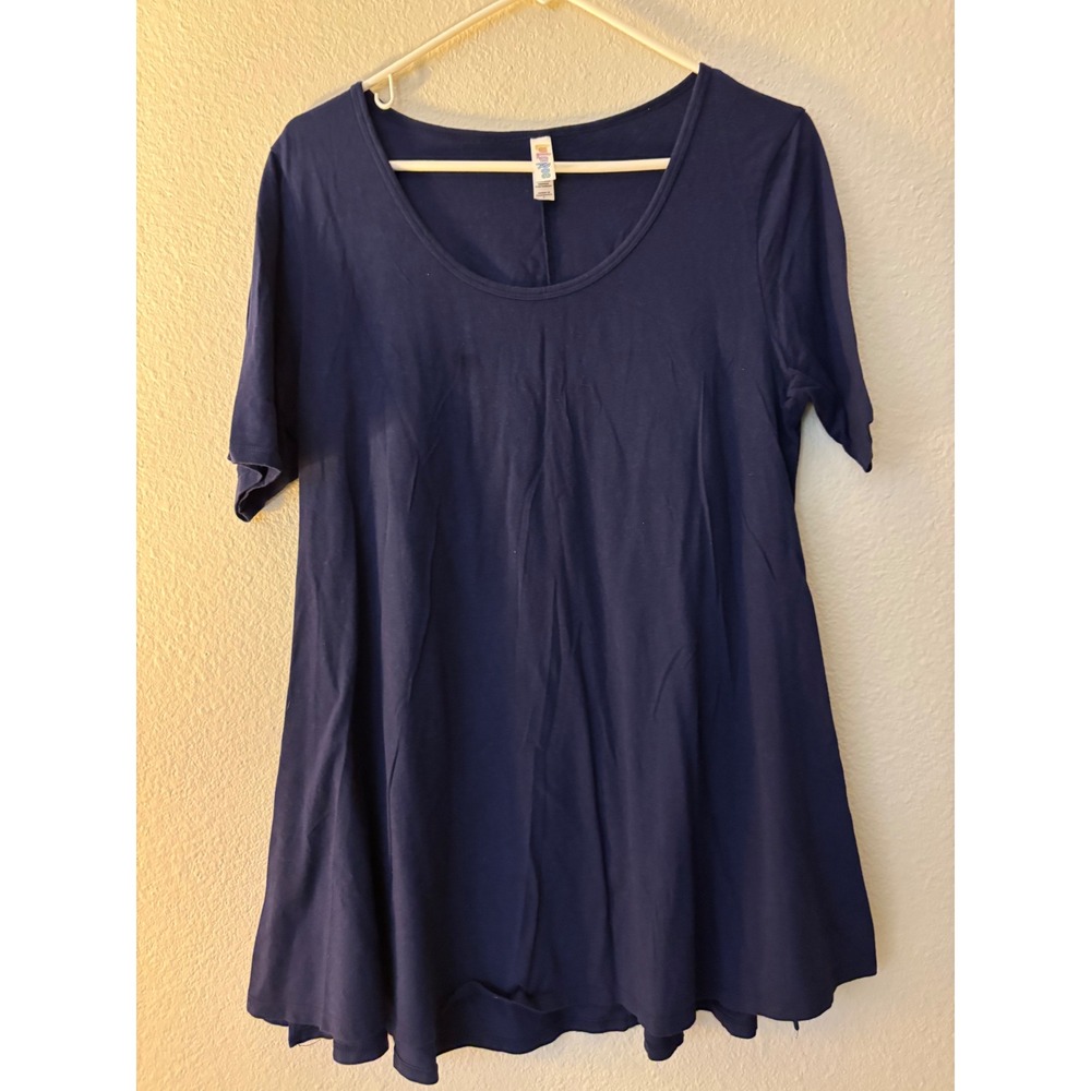 LuLaRoe Perfect T Top Navy Blue Solid Short Sleeve Scoop Neck Large
A1249